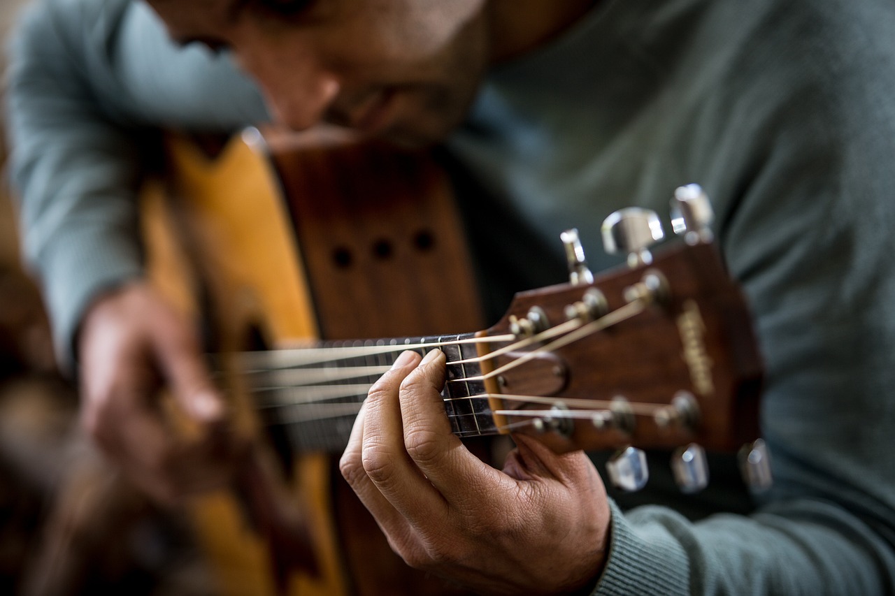 Lekcje gry na gitarze - P. Pukowiec