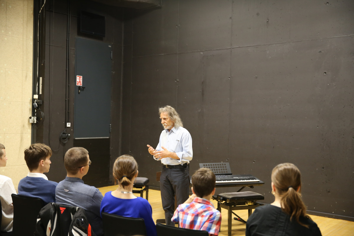 Studio pod pięciolinią, poniedziałek, wtorek, czwartek