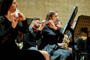 Flet poprzeczny -  nauka gry na instrumencie "MOD AKORD"