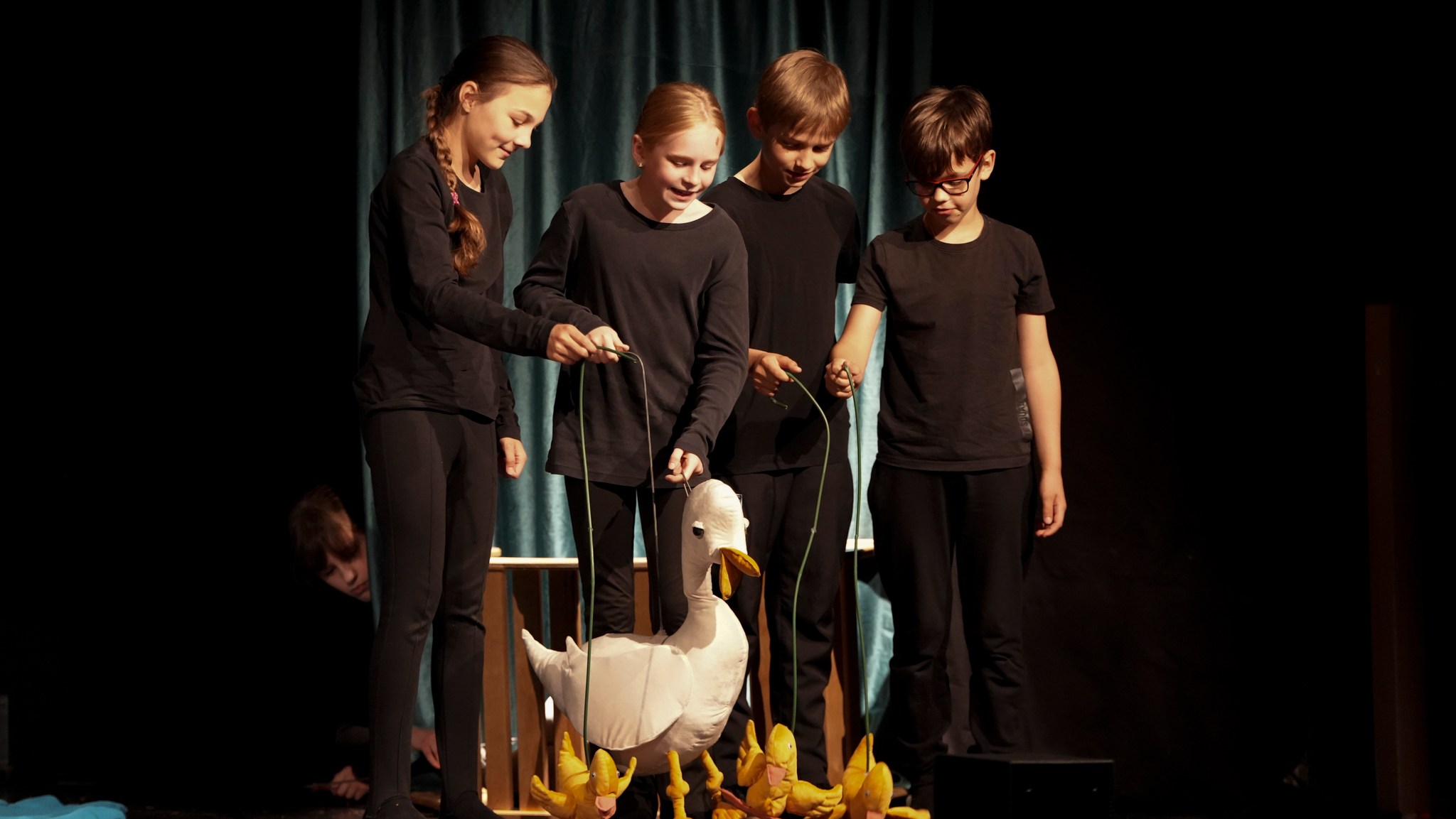 TEATROTEKA MŁODEGO CZŁOWIEKA