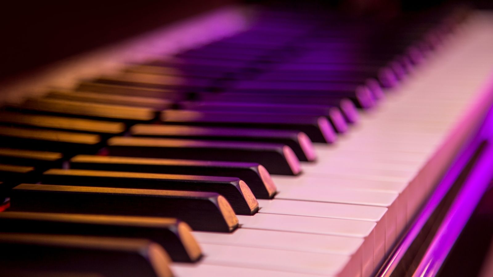 Nauka gry na pianinie