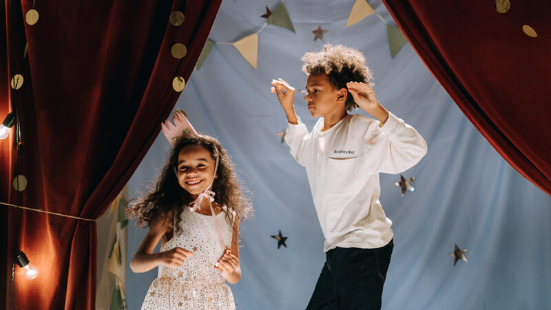 Zajęcia teatralne ,,Scena dzieci"