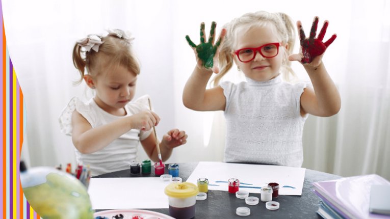 Twórcze łapki (maluszki z rodzicami)