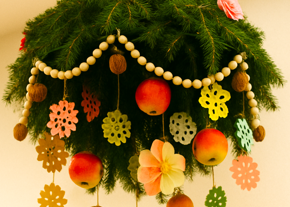 Warsztaty tworzenia podłaźniczki - słowiańskiego pierwowzoru choinki, w ramach wieczoru z kulturą słowiańską