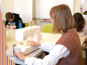 Klub Rodziców: Spotkanie ze specjalistą: Miękkie Projekty: tworzenie zabawek sensorycznych