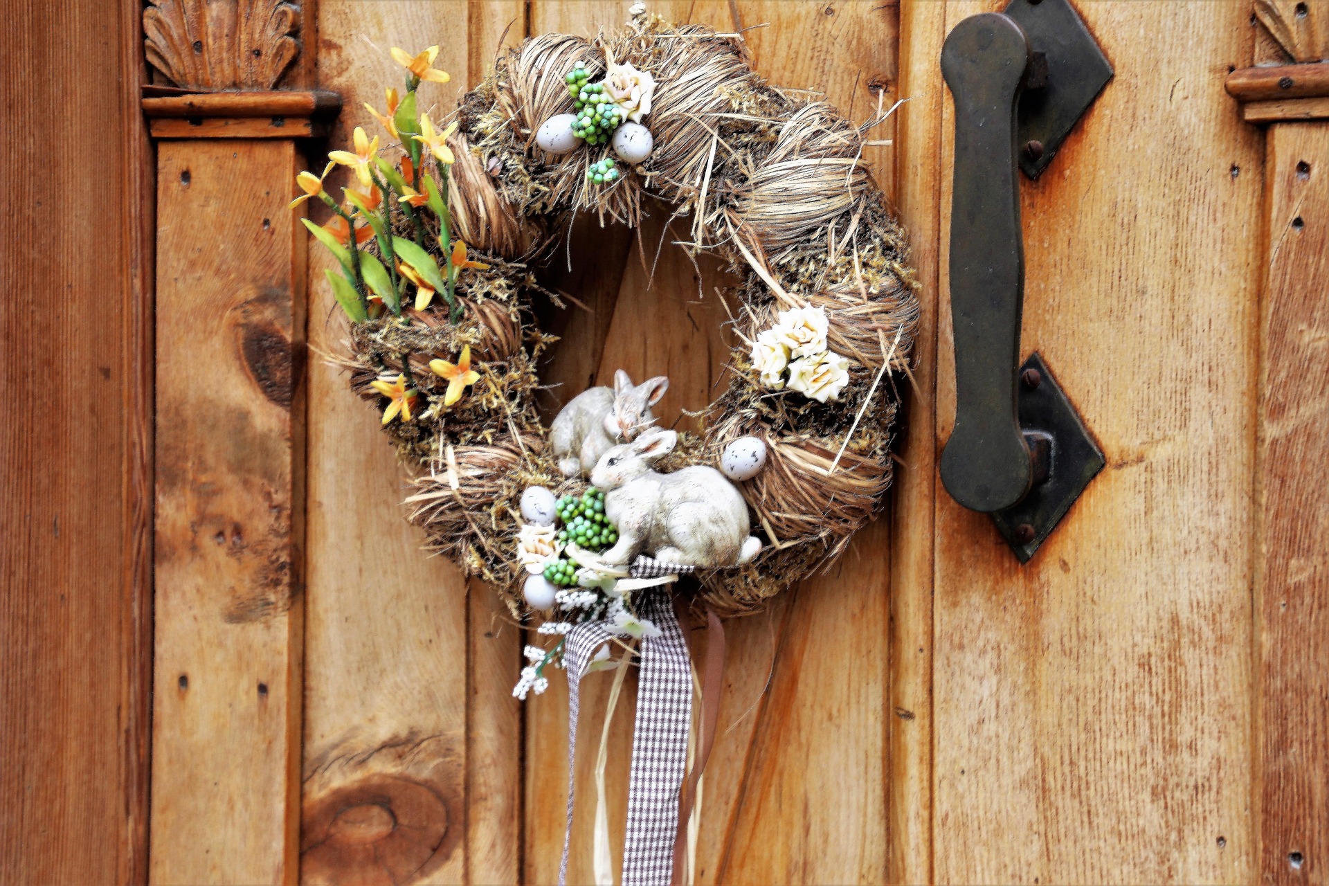 Zając Wielkanocny na drzwi. Warsztaty rękodzielnicze